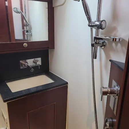 парусная яхта Talay Bateau-hôtel *